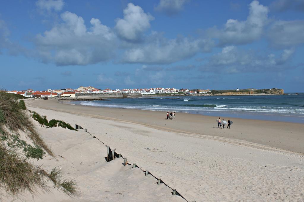 Praia Del Rey Seaview Dupplex Praia del Rei Exterior photo